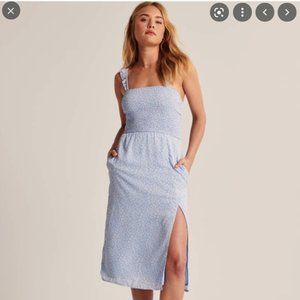 NWT Abercrombie Smocked Midi Dress sz Small Petite